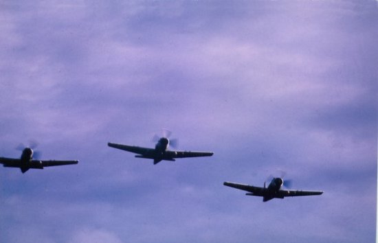 payette-115-3-Skyraiders-in-tight-CanTho-550x354